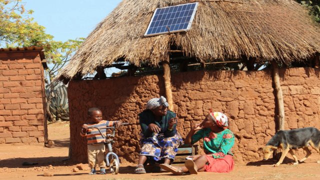 Sistema de iluminação solar residencial para aldeias: iluminando caminhos para um futuro sustentável